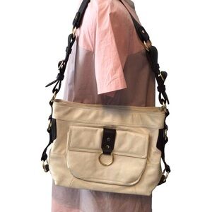 .Tasche Shoulder Bag Leather Cream Adjustable Straps Size Medium